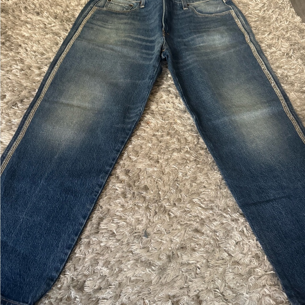 Women’s Blue Jeans